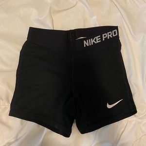 Nike pro shorts 3 inches